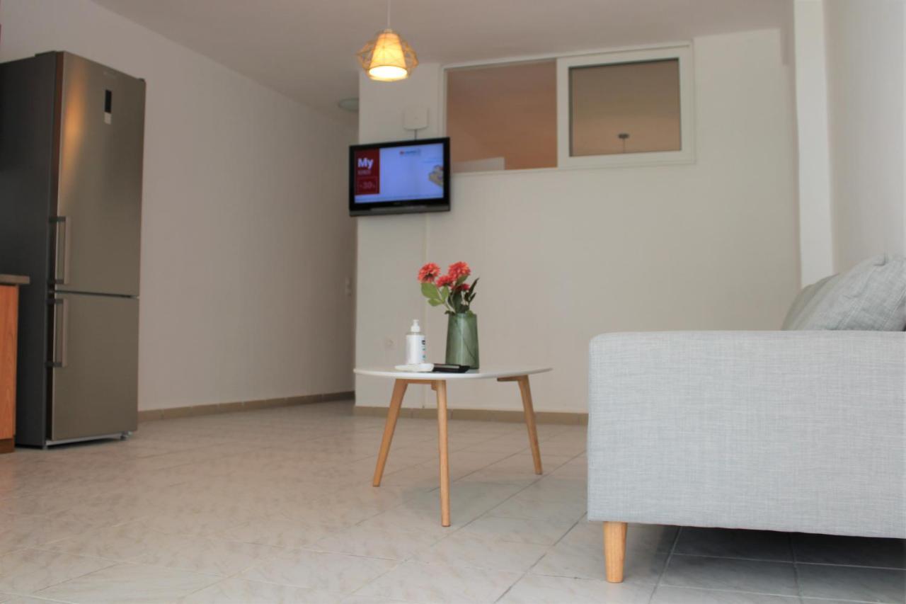 Kalamaki Plaza Apartments エクステリア 写真